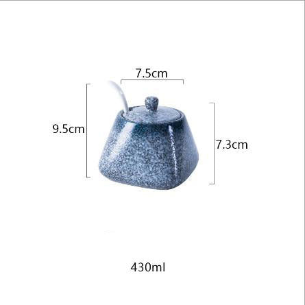 Blue seasoning spice jar with white spoon and dimensions on a white background. 430ml. 
A set of ceramic seasoning spice jars with lids and spoons, displayed in beige, brown, black, and white colors.